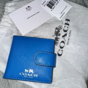 Coach Darcy Leather Folded Mirror Cerulean w/ DustBag